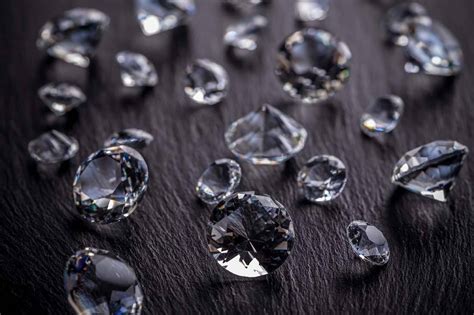 Sotheby’s Diamonds 推出钻石珠宝新作：建筑与艺术灵感 – 我爱钻石网官网