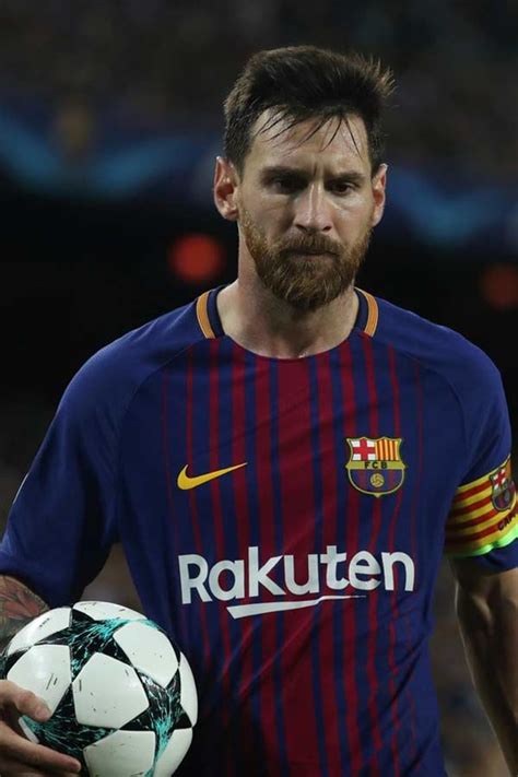 Messi’s Bio, Age, Relationships, Latest Buzz, Photos & Videos