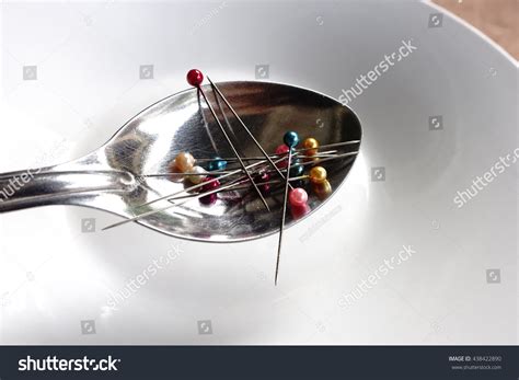 234 Women Stomach Pain After Eating Images, Stock Photos & Vectors | Shutterstock