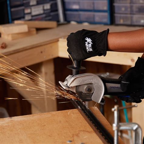 Dremel Ultra-Saw 7.5-Amp 4-in Corded Compact Saw Kit Circular Saw US40 ...