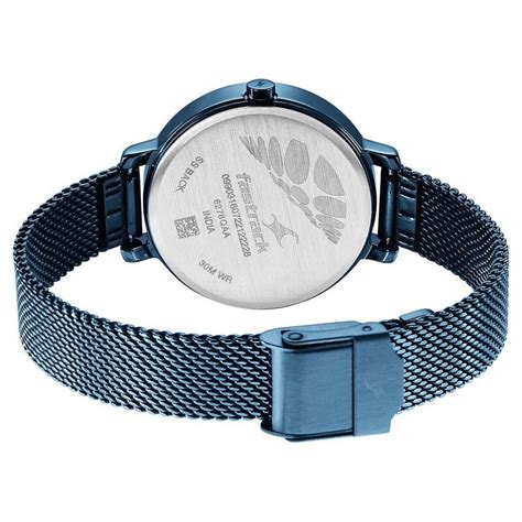 Fastrack Younique Quartz Analog Blue Dial Stainless Steel Strap Watch ...