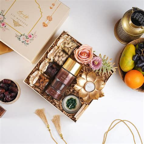 Buy Regal Ramadhan Hamper Online at Best Prices – BoxUp Luxury Gifting