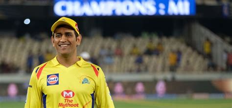 IPL Retentions: MS Dhoni Asks CSK To Reduce His Salary & Fans Love His ...