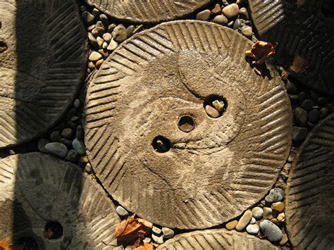 石磨盘上的阴阳鱼——农耕文化中的美学探索-中国艺术在线