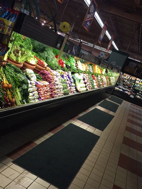 YOKE'S FRESH MARKET - ARGONNE - Spokane Valley WA - Hours, Directions ...