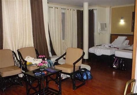 RUE MANGO APARTELLE AND SUITES (Davao/Davao City) - Hotel Reviews ...