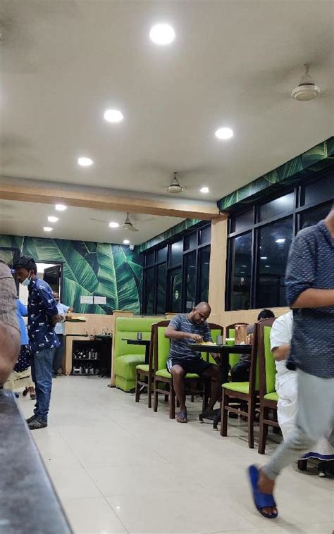 SINGAPORE AL SHEIKA BANANA LEAF RESTAURANT, Villupuram, 2 - Restaurant ...