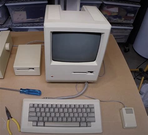 20 Rap Songs from the 90s We’ll Never Forget | Illumeably