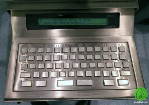 Tech Flashback: Teletypewriter (TTY/TDD) Calls, Payphones & More | Gough's Tech Zone