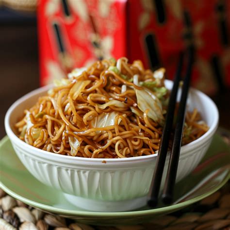 Copycat Panda Express Chow Mein Recipe - TremBom