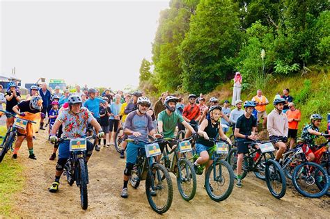 Local Community Events 的图像结果