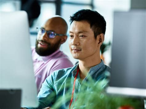 Cathay leverages Microsoft 365 Copilot to move its employees to greater heights | Microsoft Customer