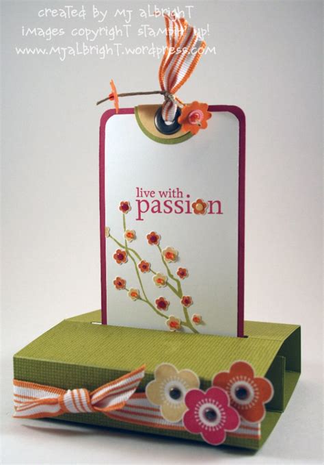 Free Standing Pop Up Card Tutorial 的图像结果