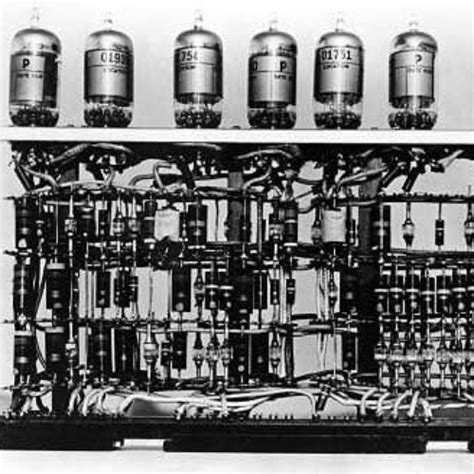 Generación 1 (1945-1955) Tubos al vacío, tableros. (1 ene 1945 año – 24 ...