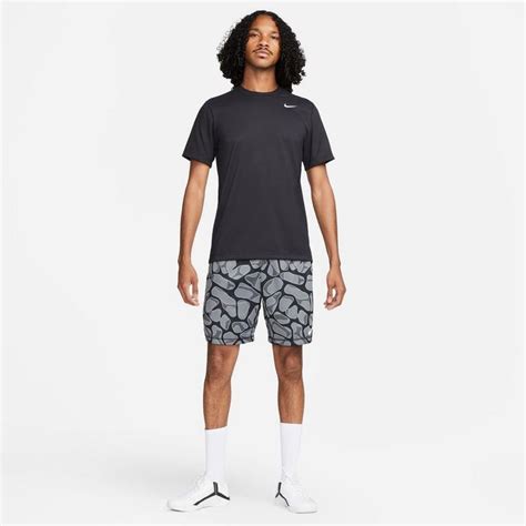 Nike Dri-FIT Legend Men's Fitness T-Shirt | Sports Direct