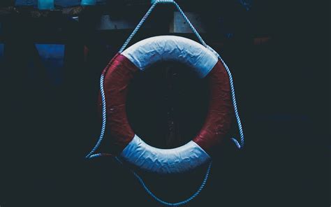 Download wallpaper 3840x2400 lifebuoy, help, ship 4k ultra hd 16:10 hd ...