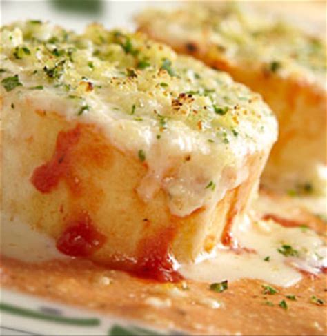 Olive Garden's Lasagna Rollata Al Forno