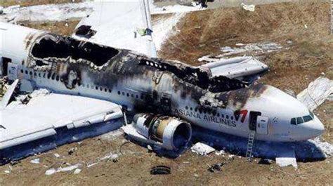 《看完不敢坐飞机系列》韩国最大的空难事故，中国客机坠毁釜山