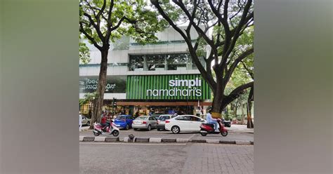 Simpli Namdharis | LBB