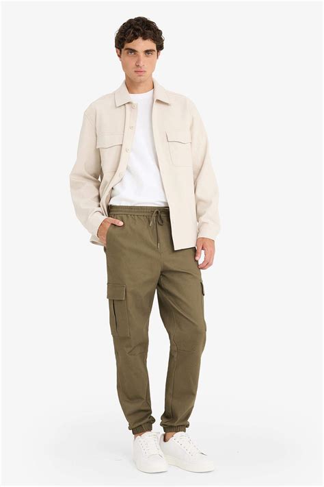 Khaki MAN Jogger Cargo Pants 3385999 | DeFacto