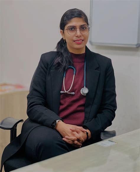 Dr.Priyanka Sehrawat (@docpriyankasehrawat) • Instagram photos and videos