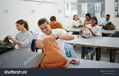 College 的图像结果