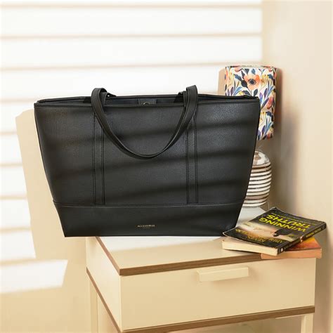 Buy Black Large 14 Inch Laptop Tote Bag