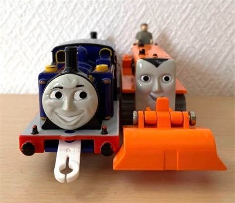 Thomas & Friends TOMY Plarail Trackmaster Mighty Mac India | Ubuy