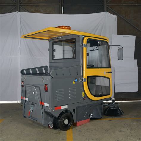 Industrial Sidewalk Automatic Floor Sweeping Machine for Sale - Road ...