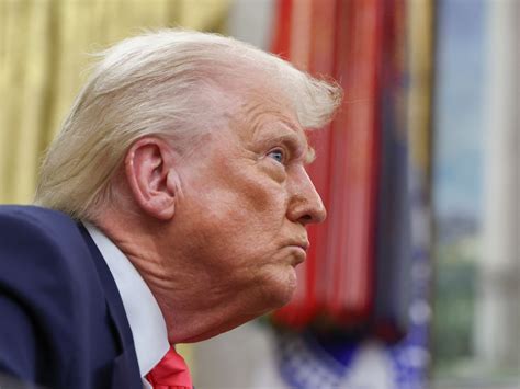 Trump sends mixed signals over the fate of the Department of Education ...