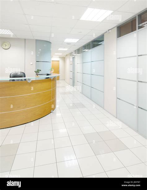 Le Lobby Du Centre Commercial 的图像结果