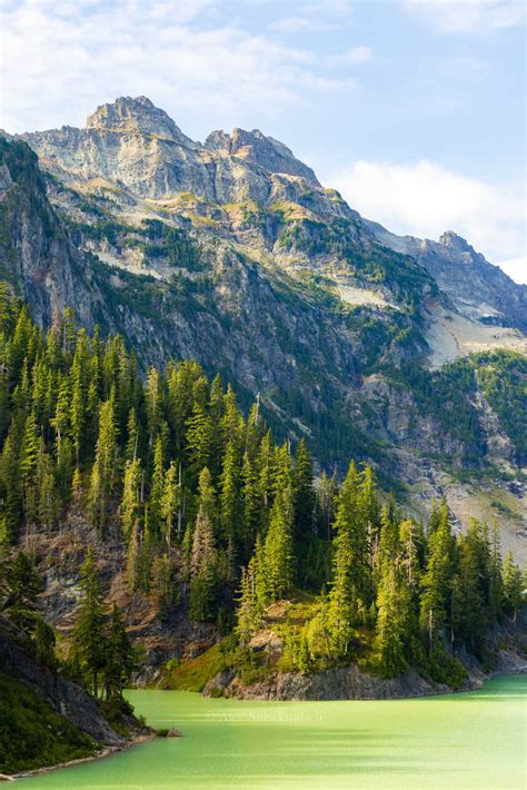 Guide to the Stunning Blanca Lake Hike in Washington