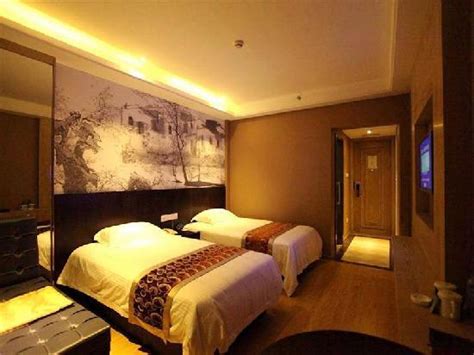 GREENTREE INN HUZHOU NAN STREET CHAOYIN BRIDGE (Zhejiang) - Motel ...