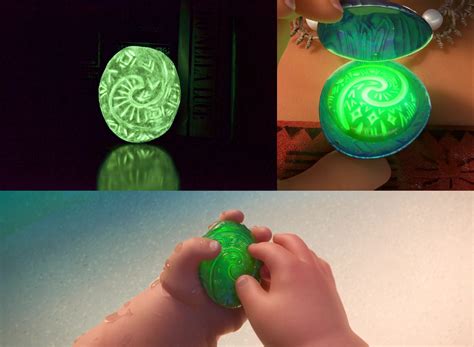 HEART of TE FITI luminescent glow in the dark Moana