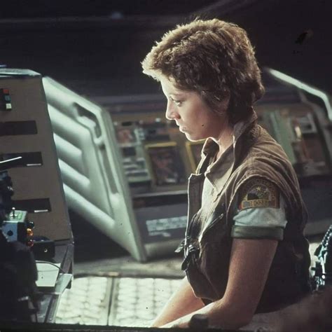 Image result for Alien 1979 Lambert Dies