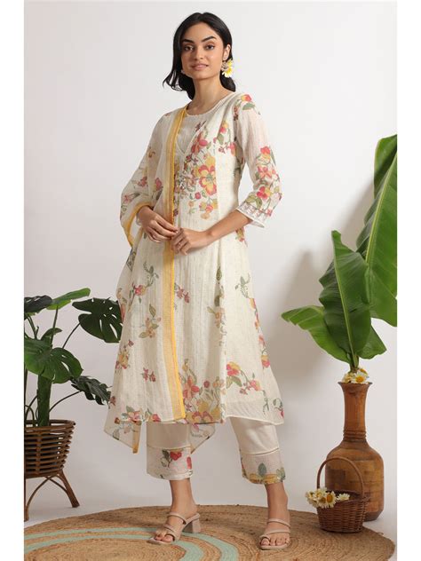 Buy W Clothing, Footwear & Accesories for Women at Best Prices Online