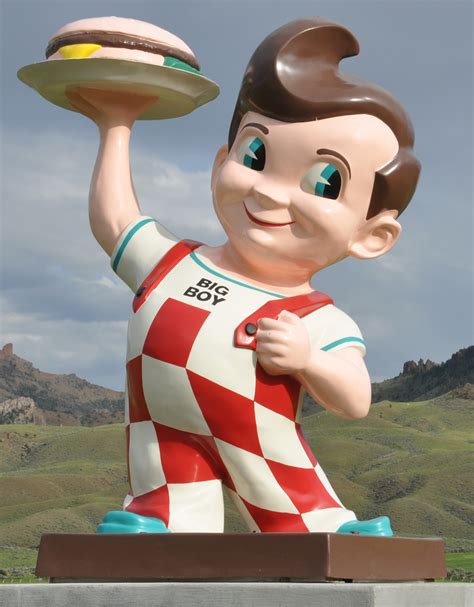 Big Boy Restaurants | RoadsideArchitecture.com