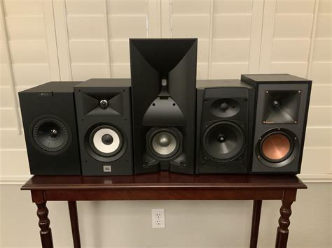 My current collection of budget bookshelf speakers! Kef Q150, JBL Stage ...