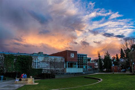 Seattle Preparatory School Employees, Location, Alumni | LinkedIn