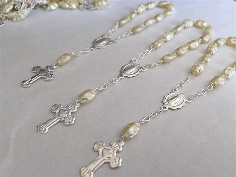Buy 25 Pc Ivory Color Baptism Favors Mini Rosaries Faux Pearls Rice ...