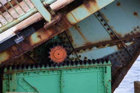 How To Remove Rust From Metal - Rust Removal Techniques