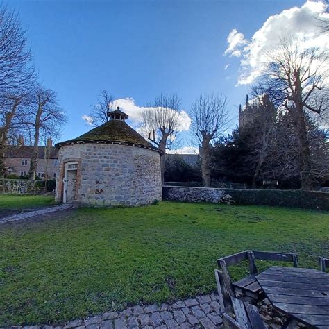 AVEBURY VILLAGE (2024) All You Need to Know BEFORE You Go (with Photos ...