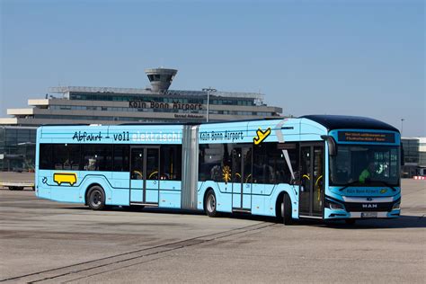 Innovative electric articulated buses for the apron of Cologne/Bonn ...