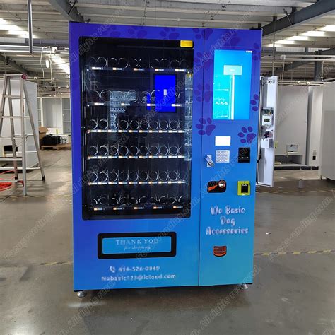 Touch Screen Energy Drinks Vending Machine Self Service Snacks Vending ...