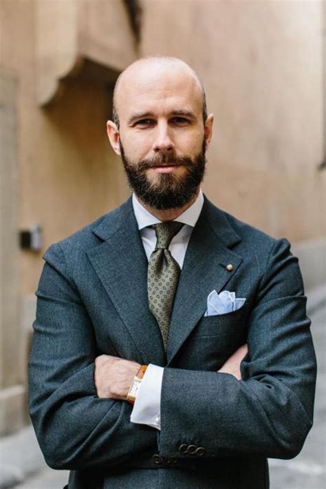 International Business People in Suits 的图像结果