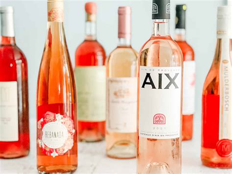 10 Different Types of Rosé Wine (Complete Guide)