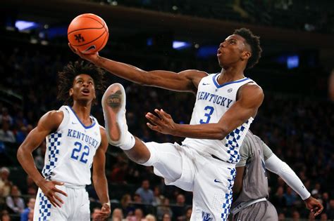 Kentucky Basketball Defeats Monmouth 93-76
