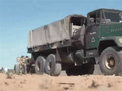 Army conducts war exercises along India-Pak border in Jaisalmer: Drones ...