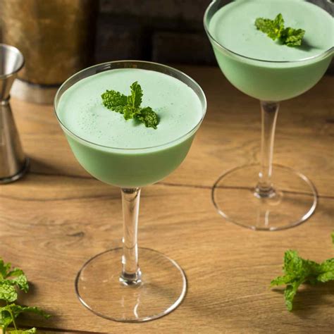 Die 7 Besten Crème De Menthe Cocktails | Cocktail Society