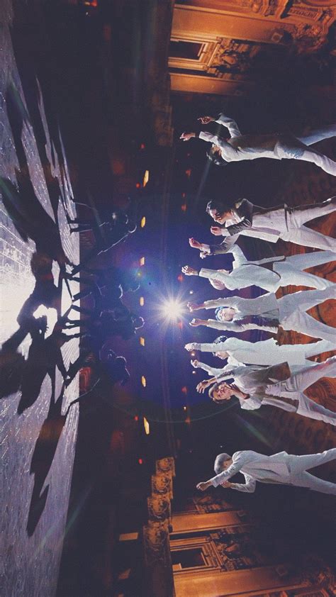 올빗 on Twitter: "#MAP_OF_THE_SOUL_7 @BTS_twt… " | Bts mv, Bts wallpaper, Swan wallpaper